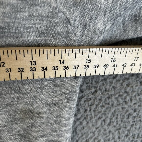 Vintage GRAY Pull-over Gordon College SWEATSHIRT Youth Size M 10-12 Champion - Picture 5 of 5